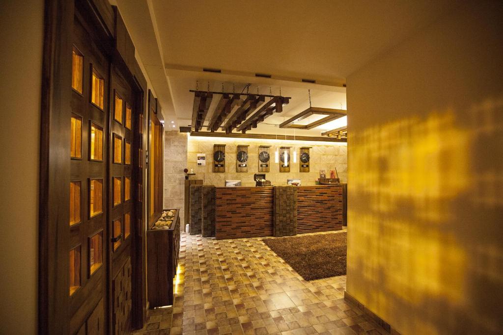 White Cedar Hotel &Resort Al Arz Buitenkant foto